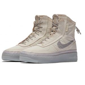 Nike Wmn’s Air Force 1 High Shell “Sail”